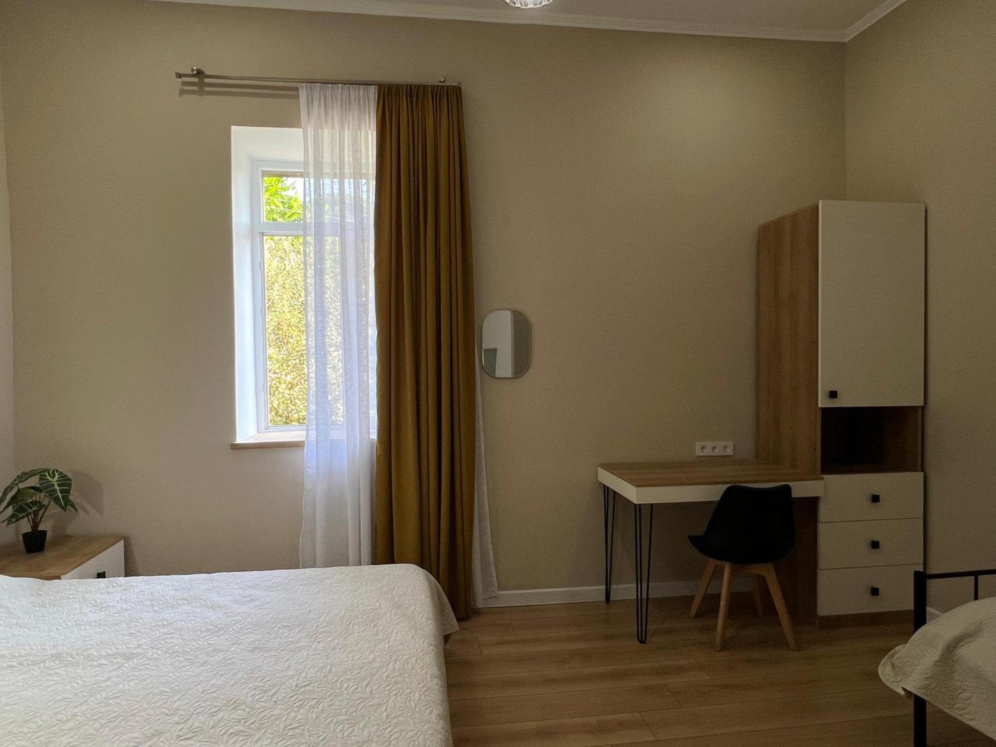 Mziuri Guest House Гонио Екстериор снимка